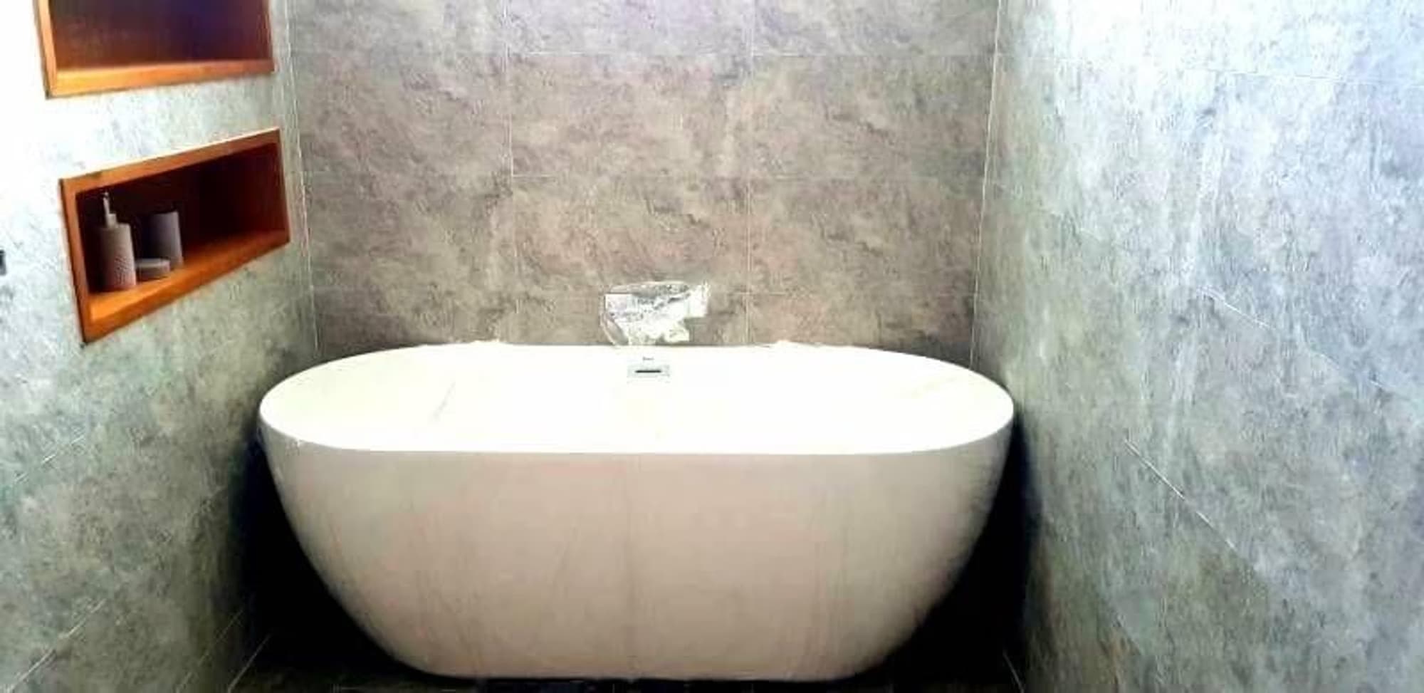 5 Bed House for Rent and Sale in San Sai District - Image 13