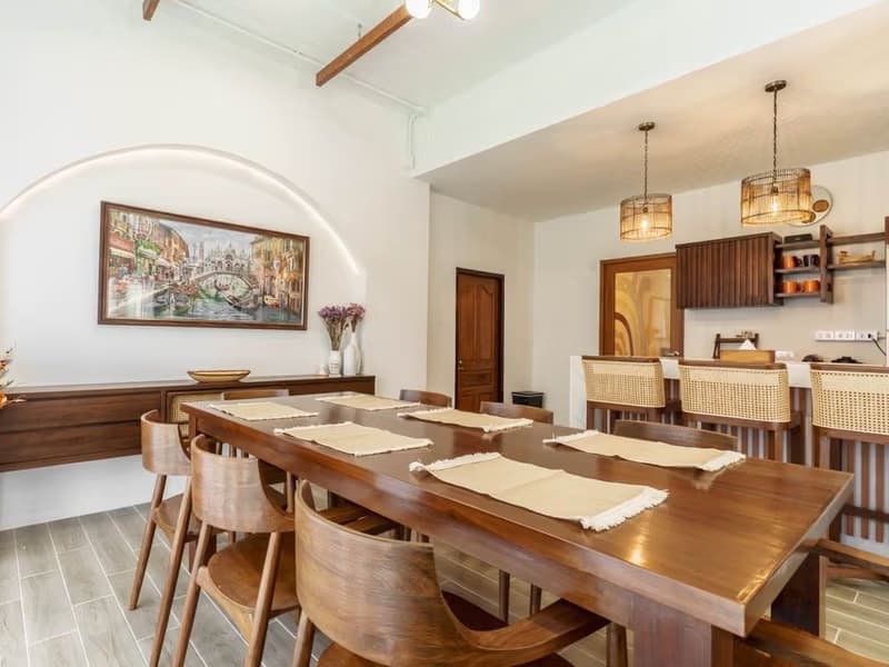 4 Bed House for Rent in Saraphi