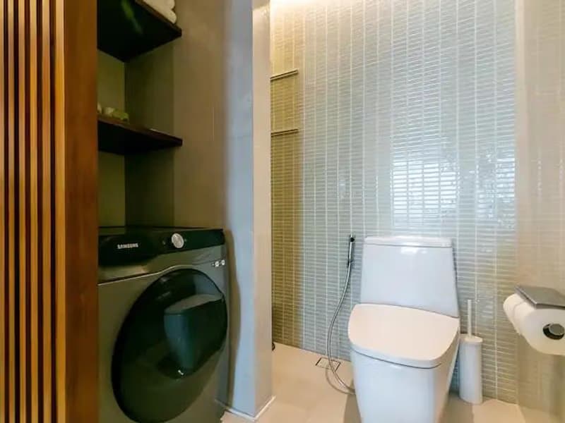 2 Bed Condo for Rent in Khlong Toei