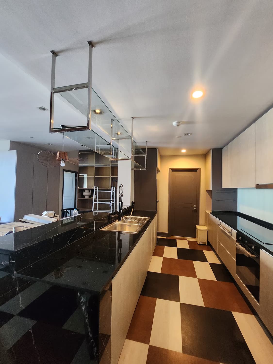 2 Bed Condo for Rent in Sathon - Image 28