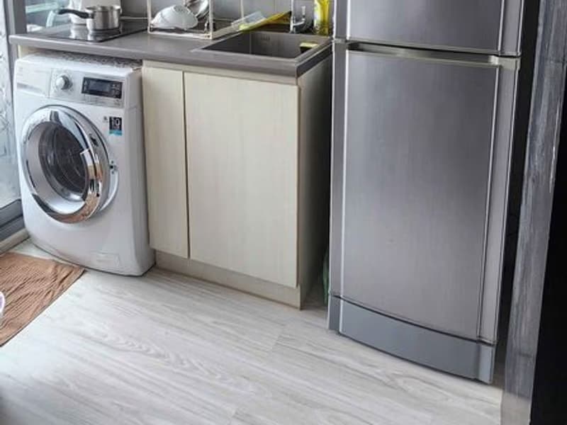 Condo for Sale at Ideo Mobi Sukhumvit Eastgate