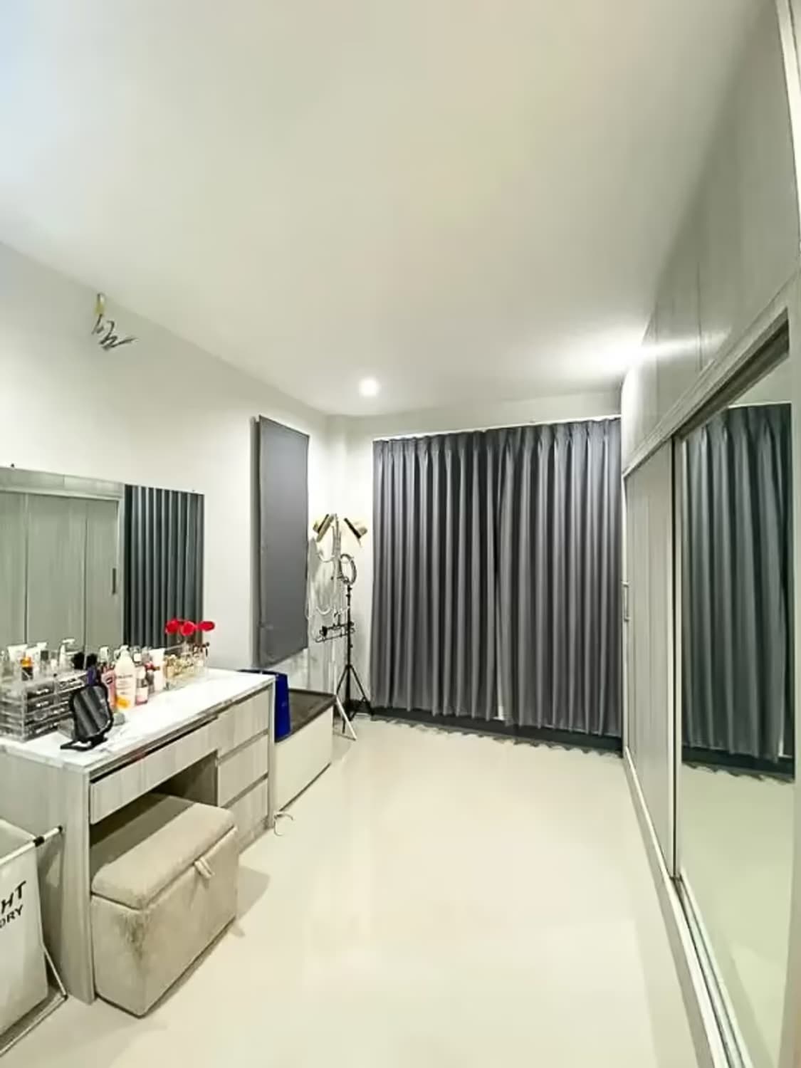 3 Bedroom House - Image 10