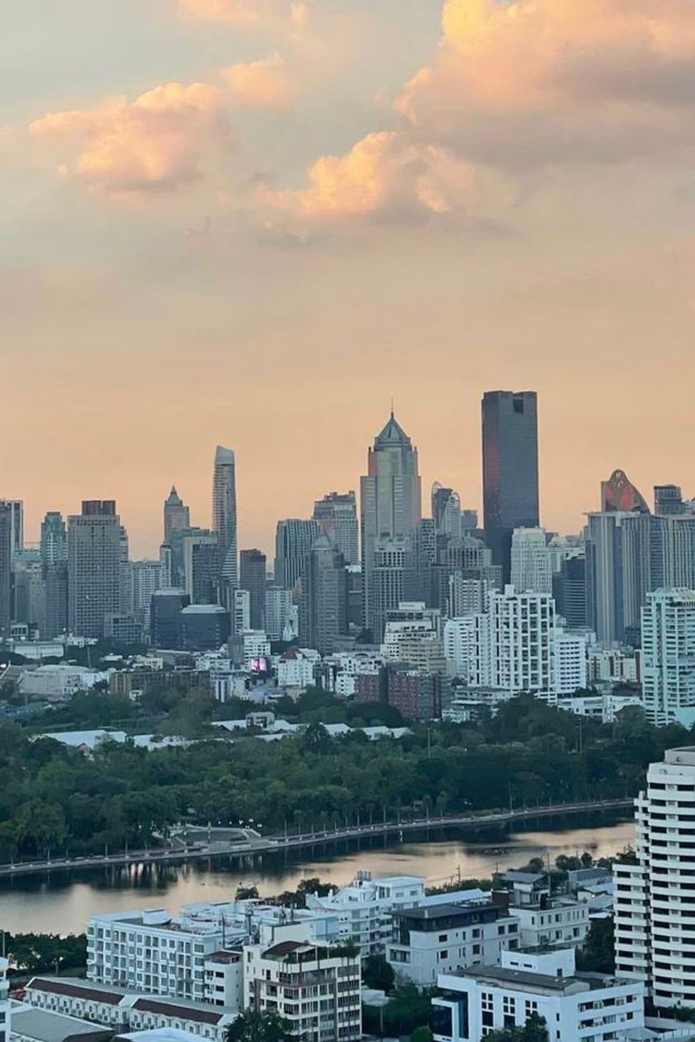 一室 公寓 用于 出租和出售 在 Khlong Toei - Image 9