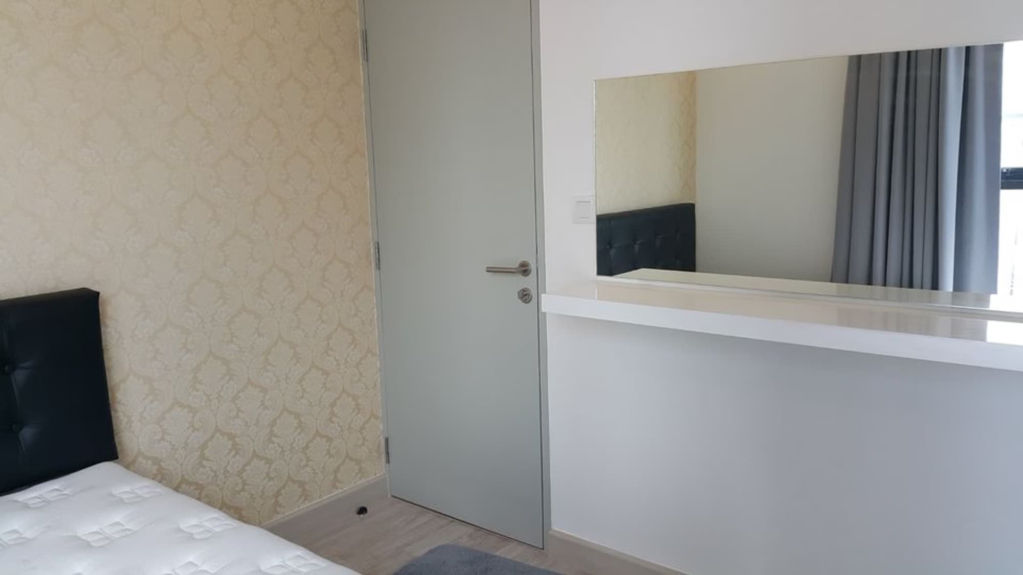  - Image 8