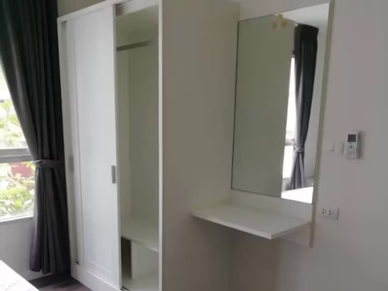 1 Bedroom Condo