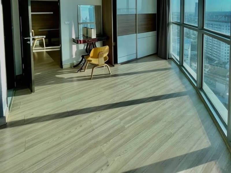 1 Bed Condo for Rent and Sale  Near Phra Khanong BTS
