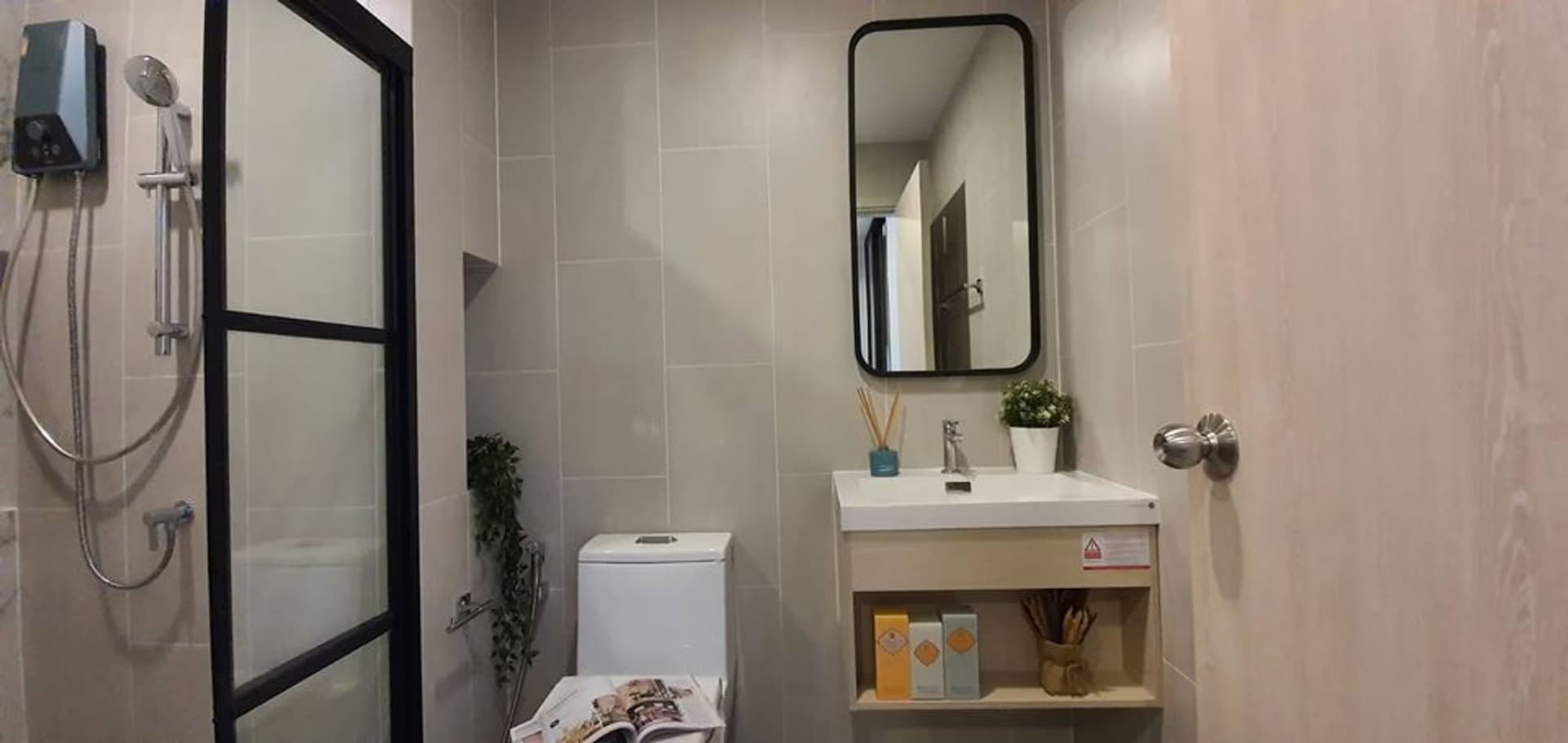 1 Bed Condo for Sale in Bang Kapi - Image 4