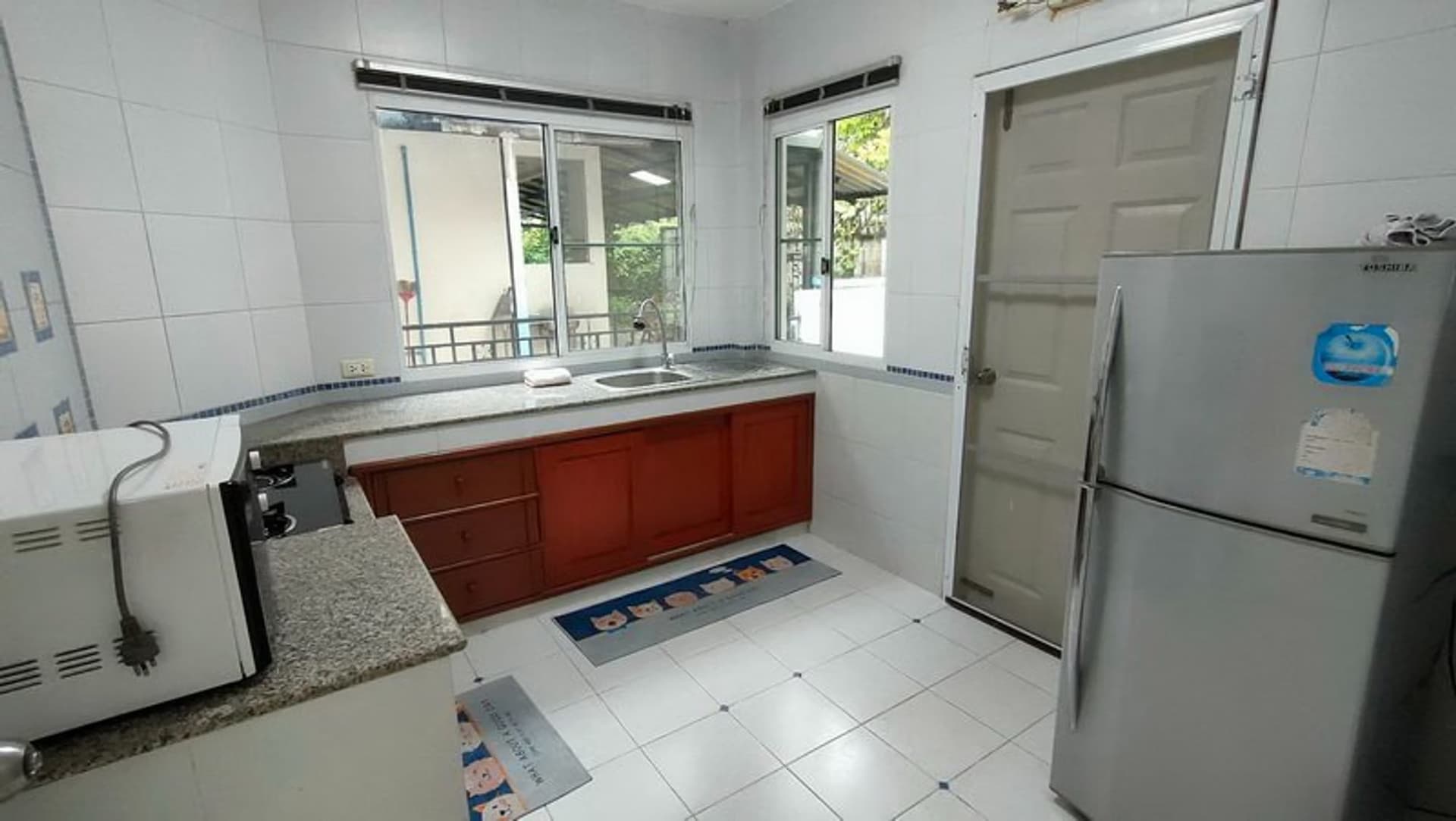 3 Bed House for Rent in San Sai - Image 6