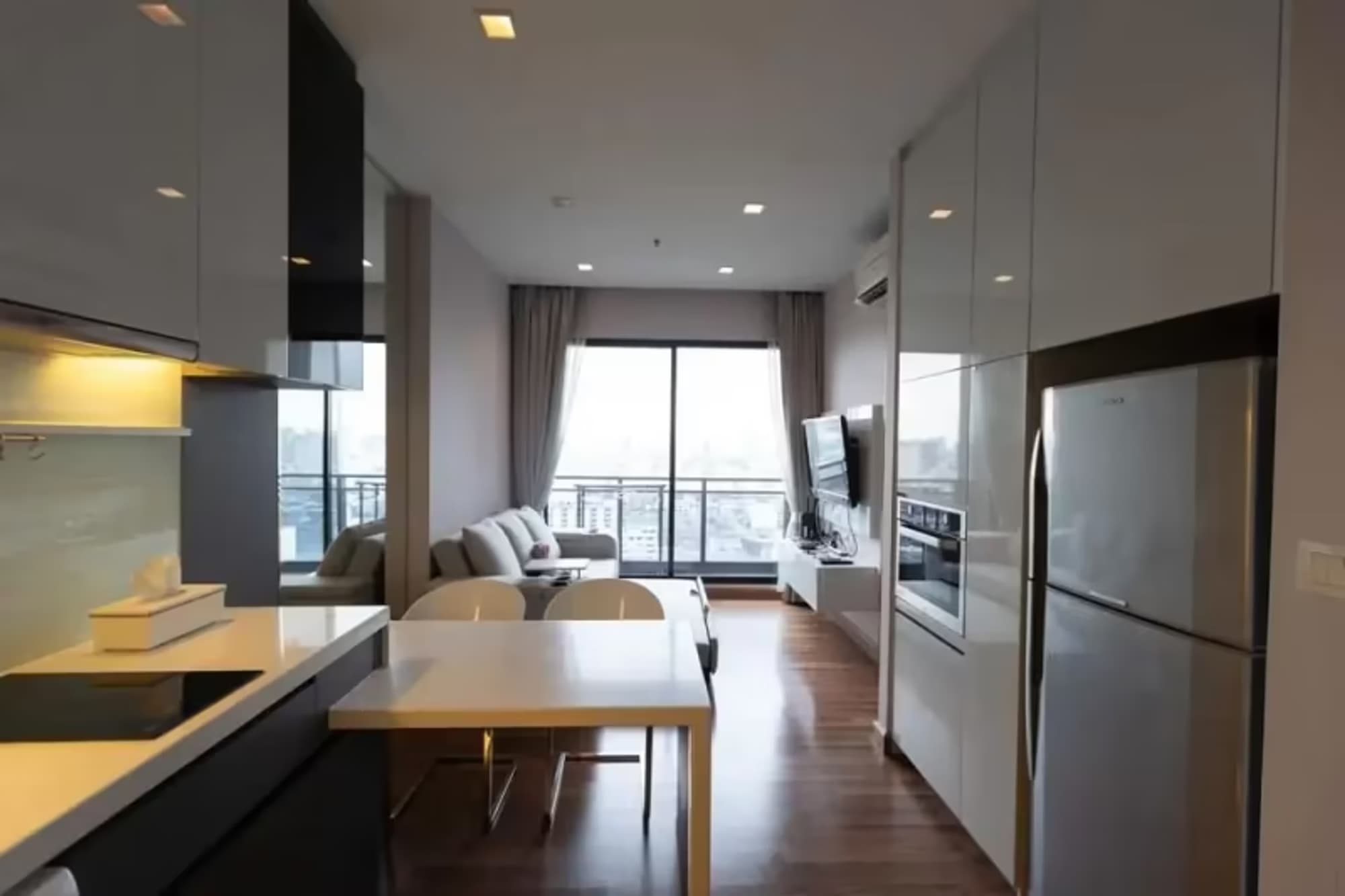 1 Bedroom Condo - Image 9