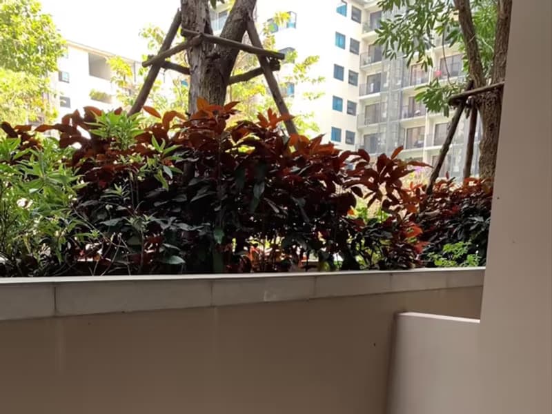 Blossom Condo Sathon-Charoen Rat