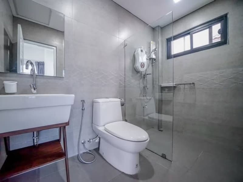 5 Bed House for Rent in Mueang Chiang Mai