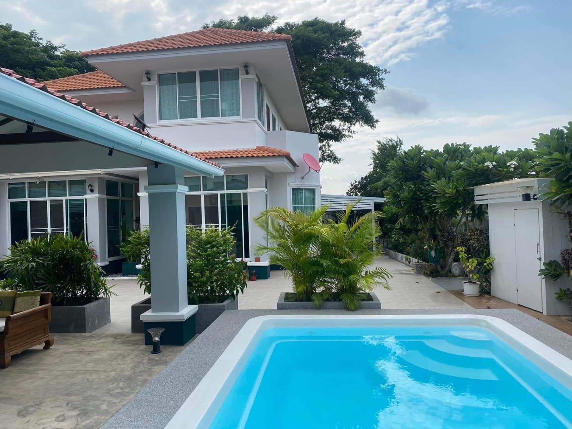 3 ห้องนอน บ้าน สำหรับ จำหน่าย ใน San Sai District - Image 1