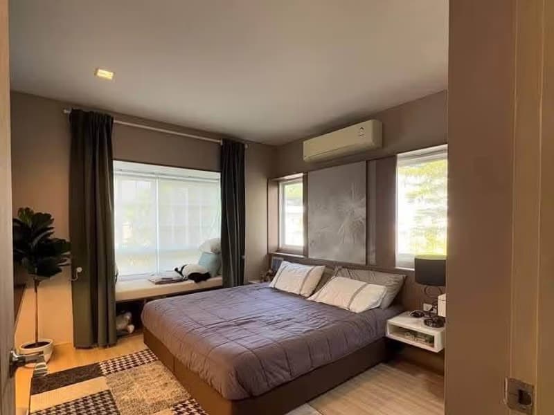 3 Bed House for Rent in Bang Phli District