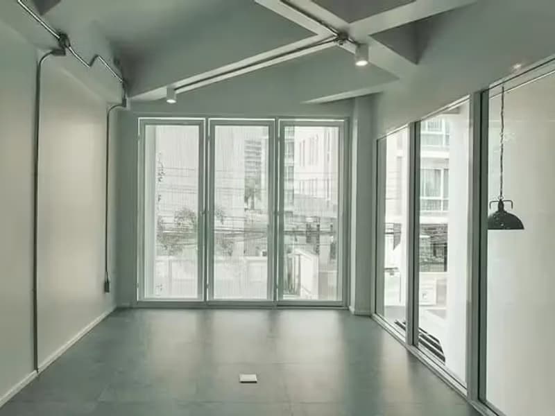 1 Bedroom House