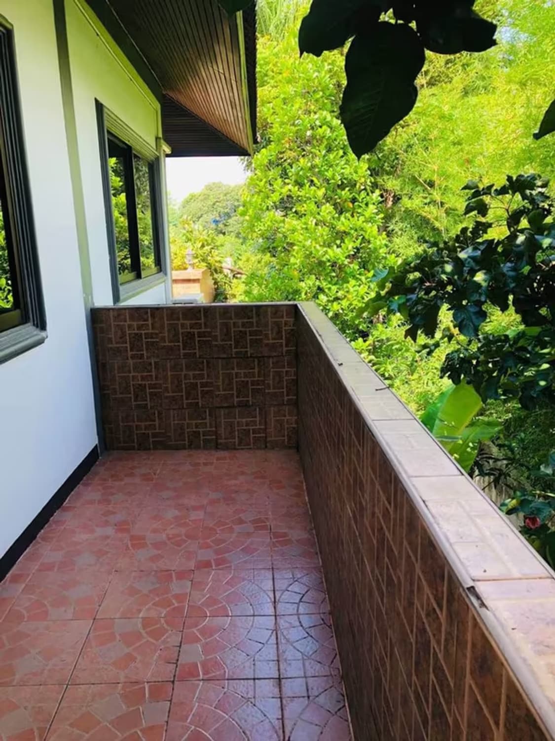 5 Bedroom House - Image 10
