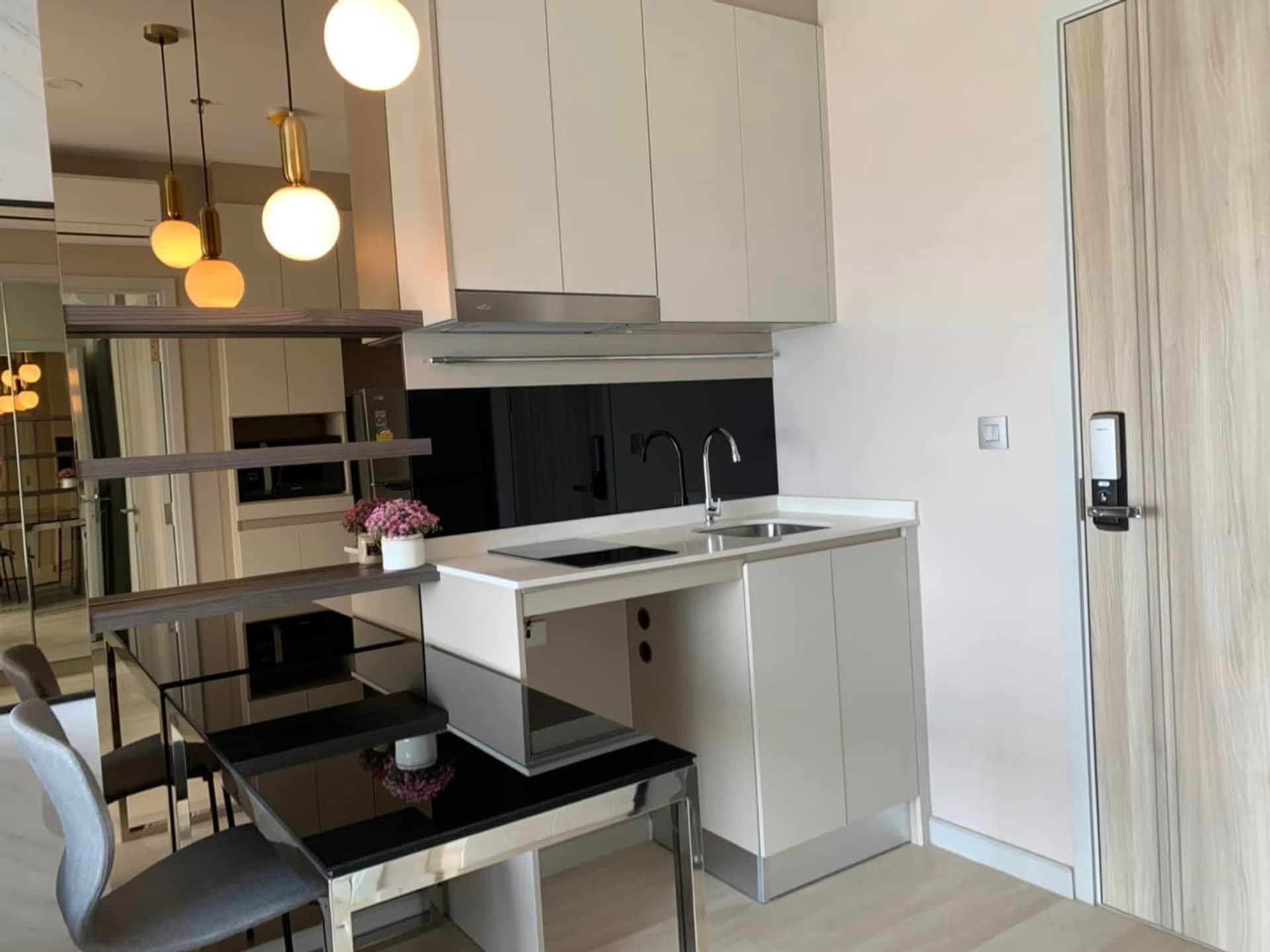 1 Bed Condo for Rent and Sale  Near Chong Nonsi BTS - Image 6