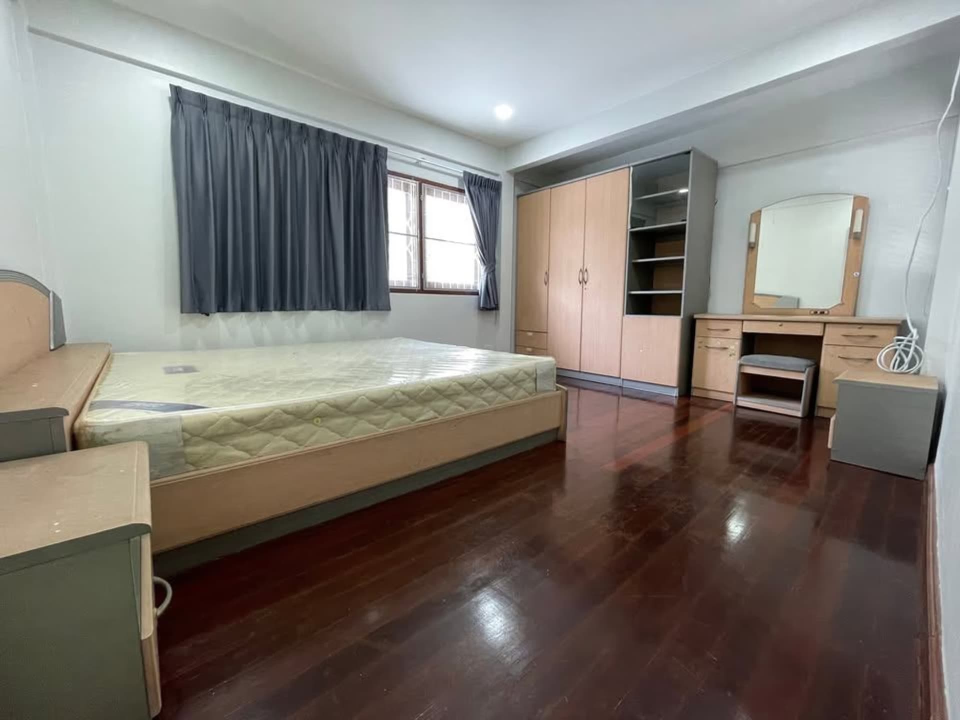 4 Bedroom House - Image 21