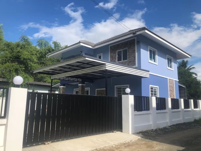 4 Bed House for Rent in Saraphi District