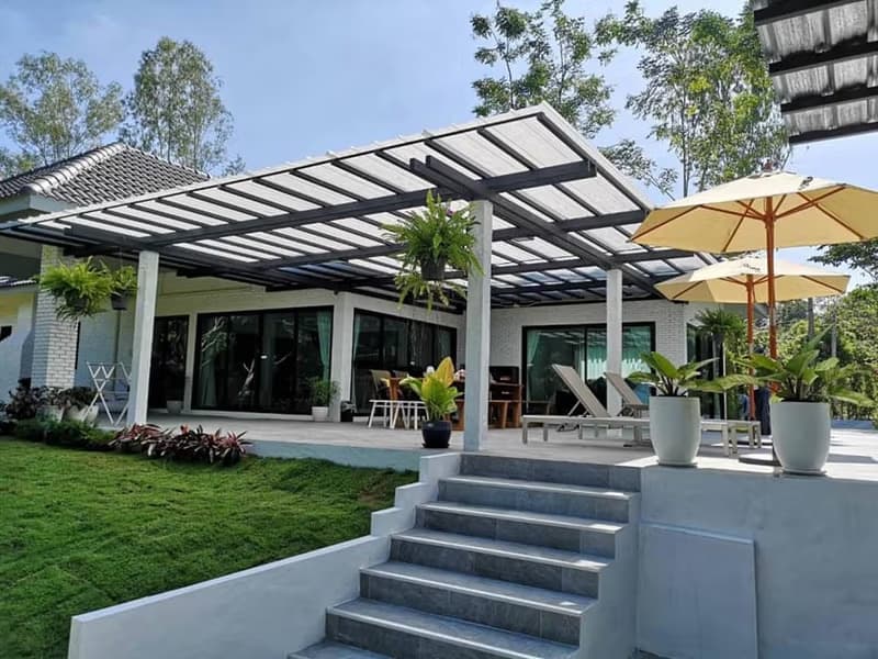 Beautiful Modern Pool Villa 