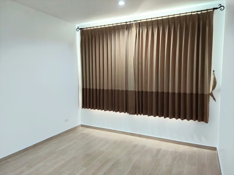  Villa Sathon