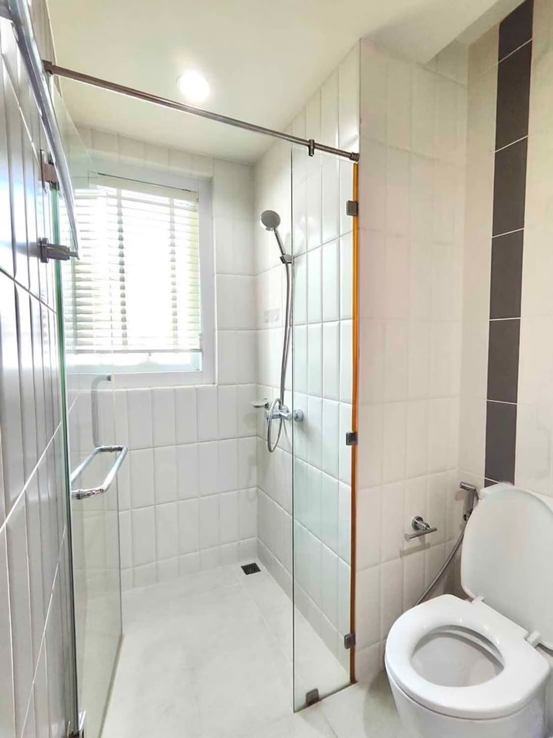 3 Bed Condo for Rent in Ratchathewi - Image 7