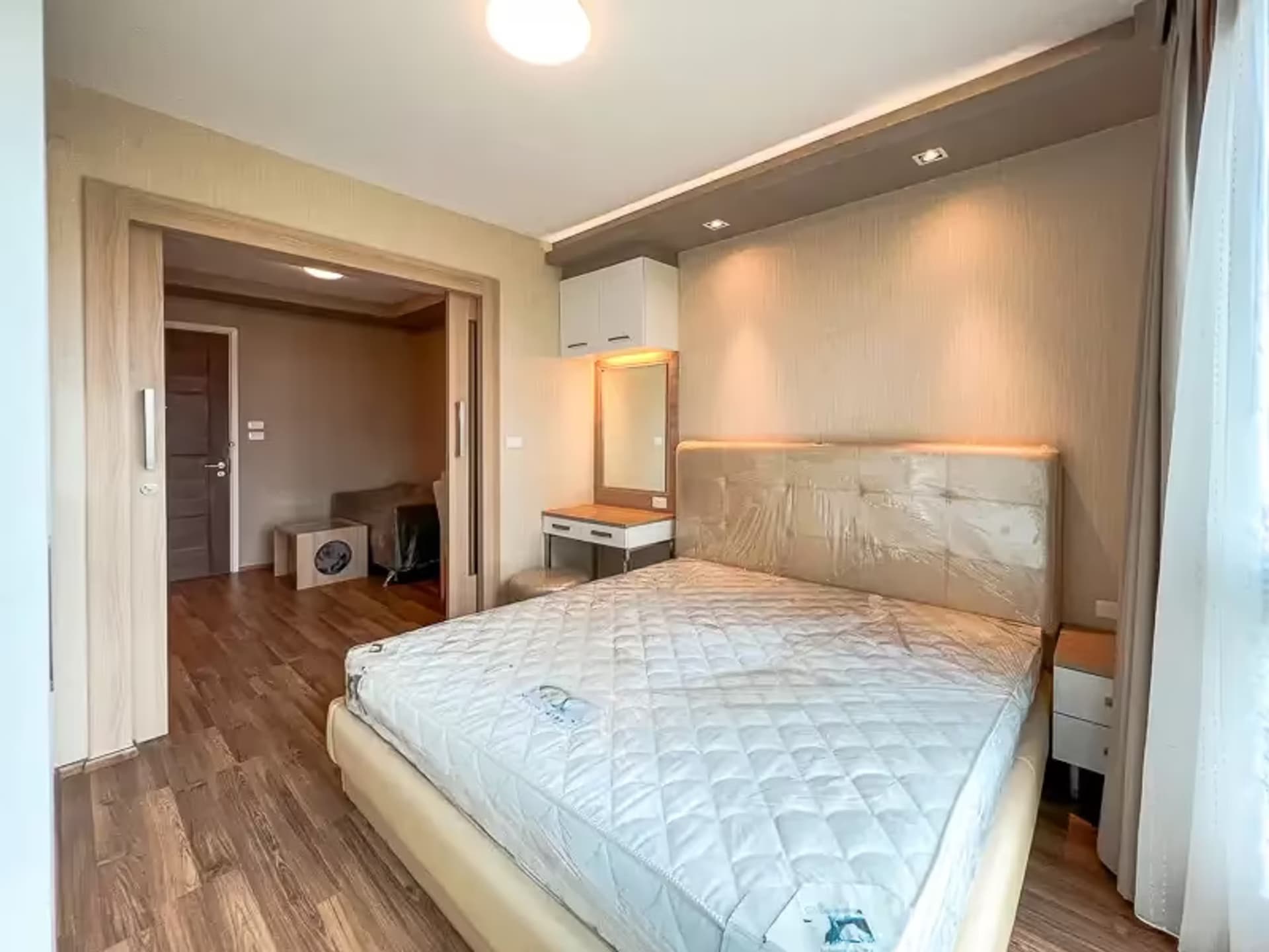 1 Bedroom Condo - Image 6