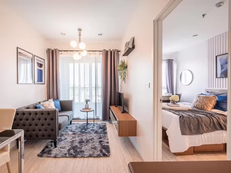 1 Bedroom Condo