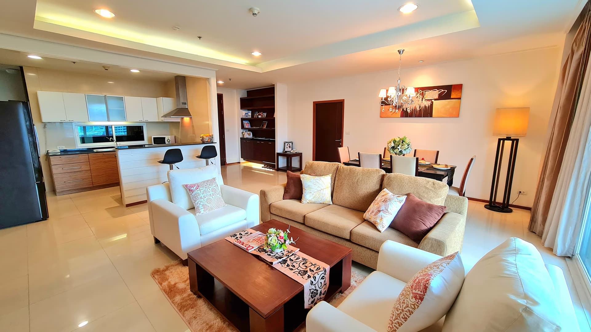 3 Bed Condo for Rent in Watthana - Image 8