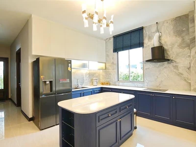 5 Bed House for Rent and Sale in Prawet