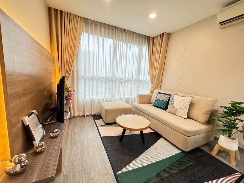 1 Bed Condo for Sale  Near Ramkhamhaeng ARL