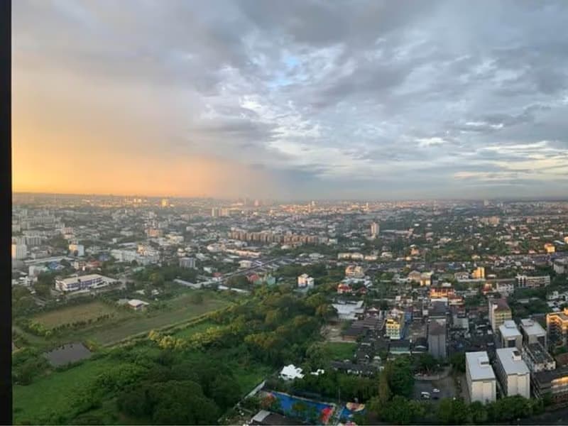1 Bed Condo for Sale in Phra Khanong