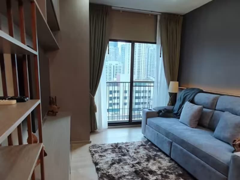 1 Bedroom Condo