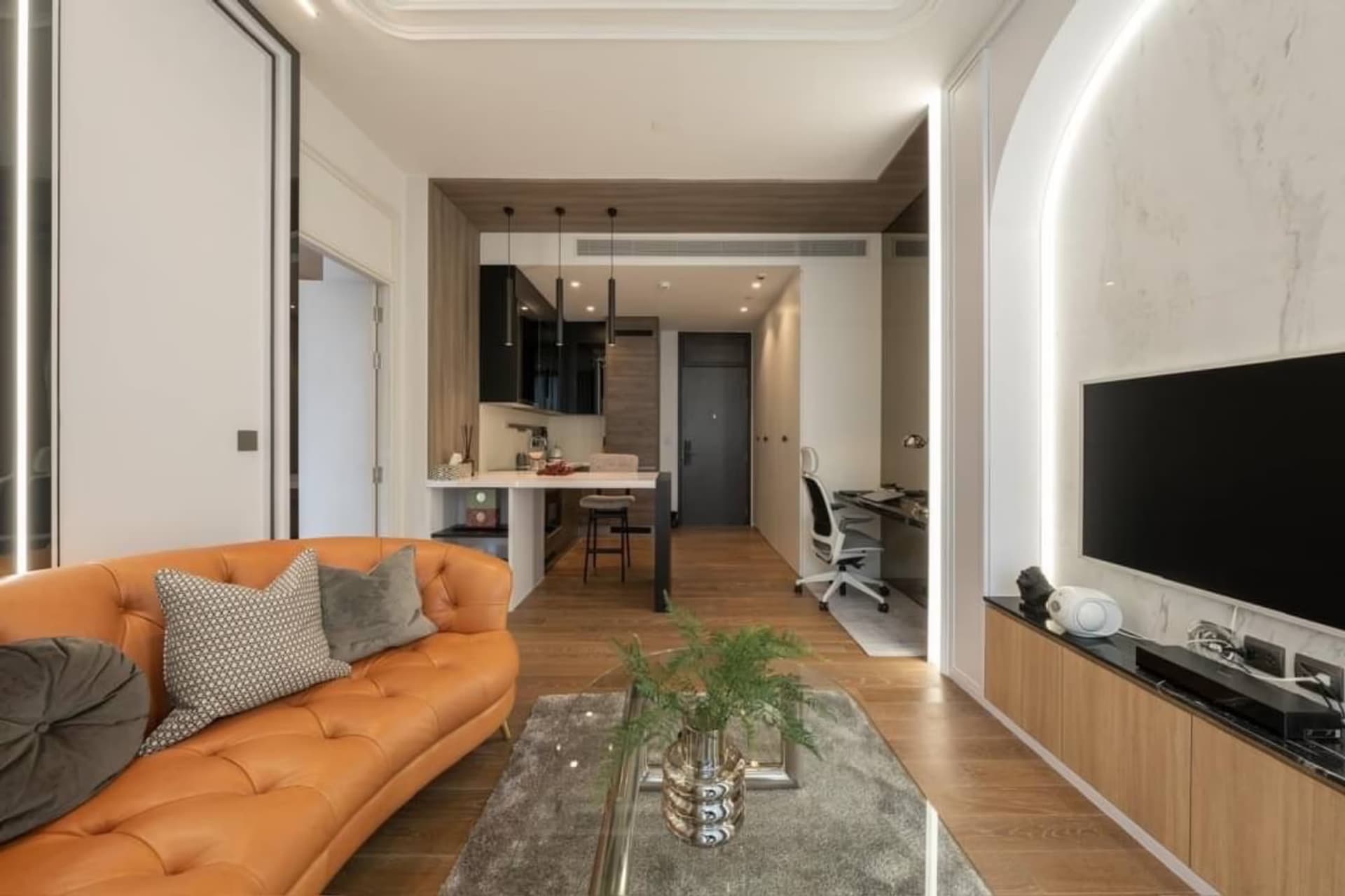 1 Bed Condo for Rent and Sale in Pathum Wan - Image 7