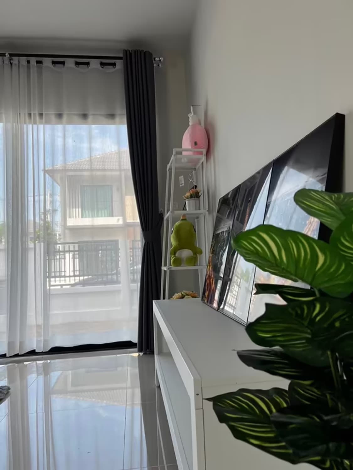 3 Bedroom House - Image 11