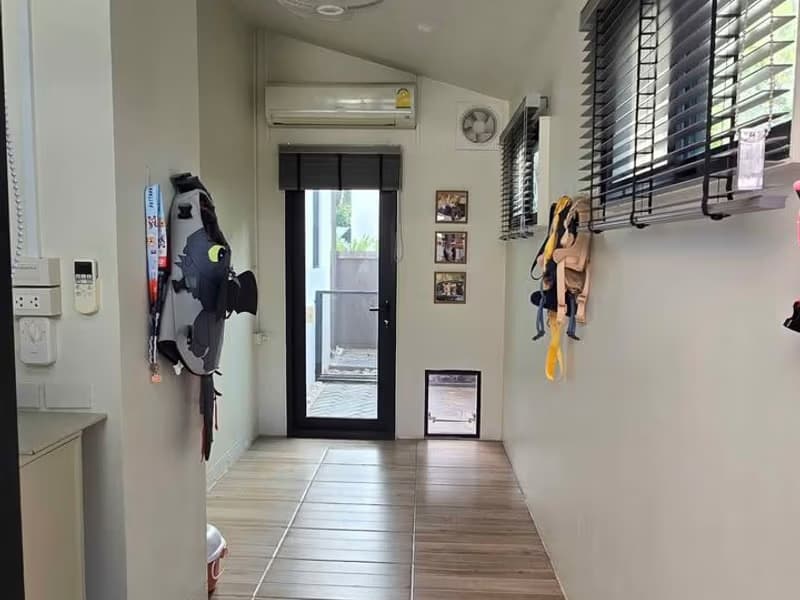 4 Bed House for Rent in Bang Phli