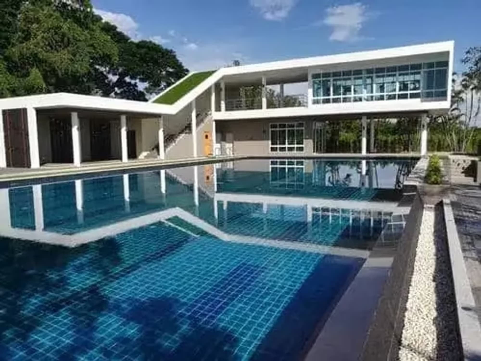 3 Bedroom House - Image 3