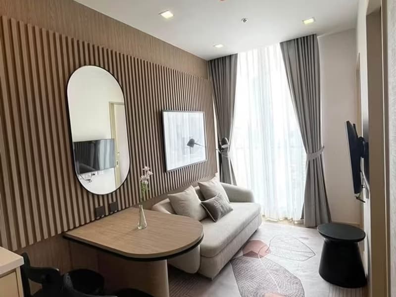 Condo for Rent, Sale at Noble State 39