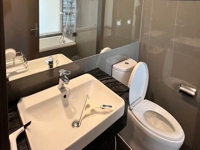 Condo for Sale at Ashton Chula-Silom