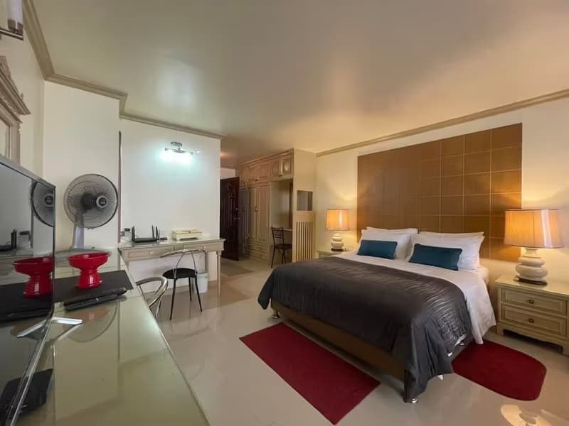 Condo for Sale at Hillside 3