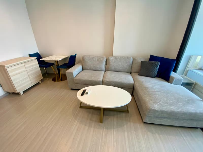 Condo for Rent at Life Sukhumvit 62