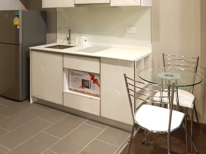  Condo for Rent at C Ekkamai