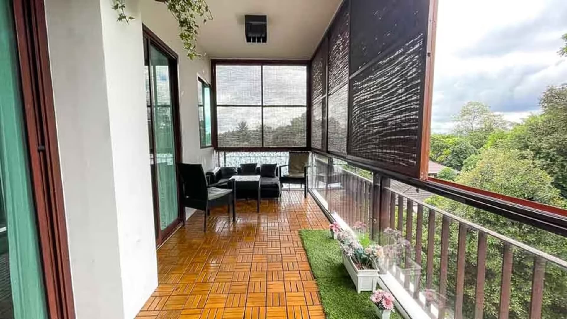 Condo for Rented at Mountain Front Condo - Image 3