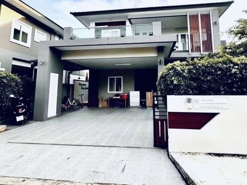 4 Bed House for Sale in Hang Dong