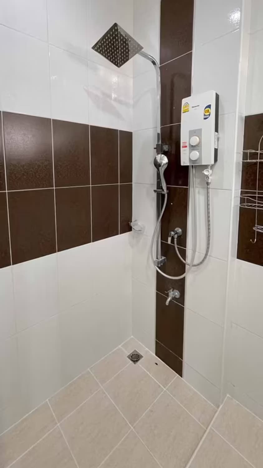 3 Bedroom House - Image 15