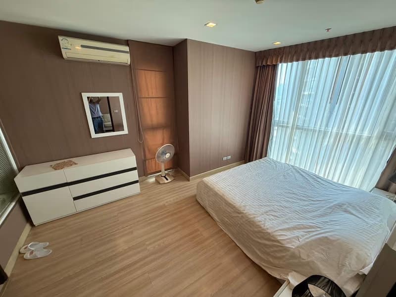 2 Bed Condo for Sale in Watthana