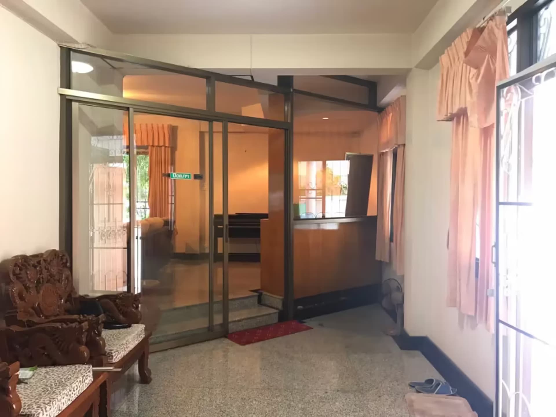 5 Bedroom House - Image 3