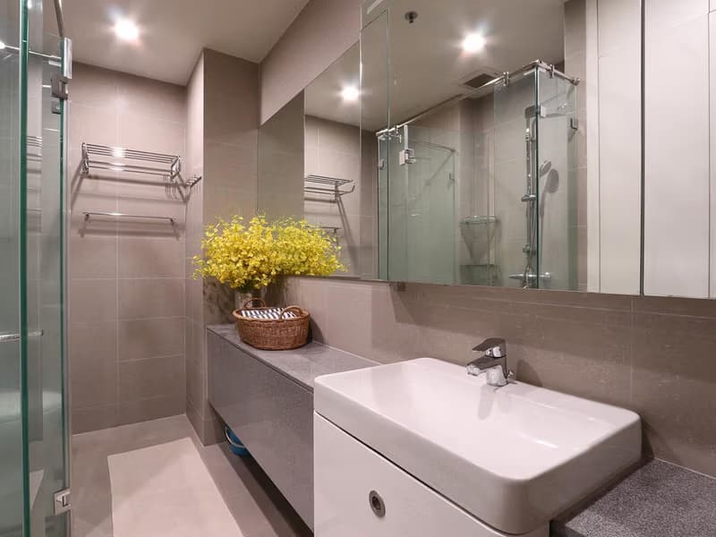 Condo for Sale at Noble PhloenChit