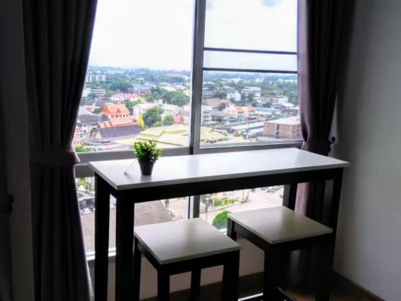1 Bedroom Condo