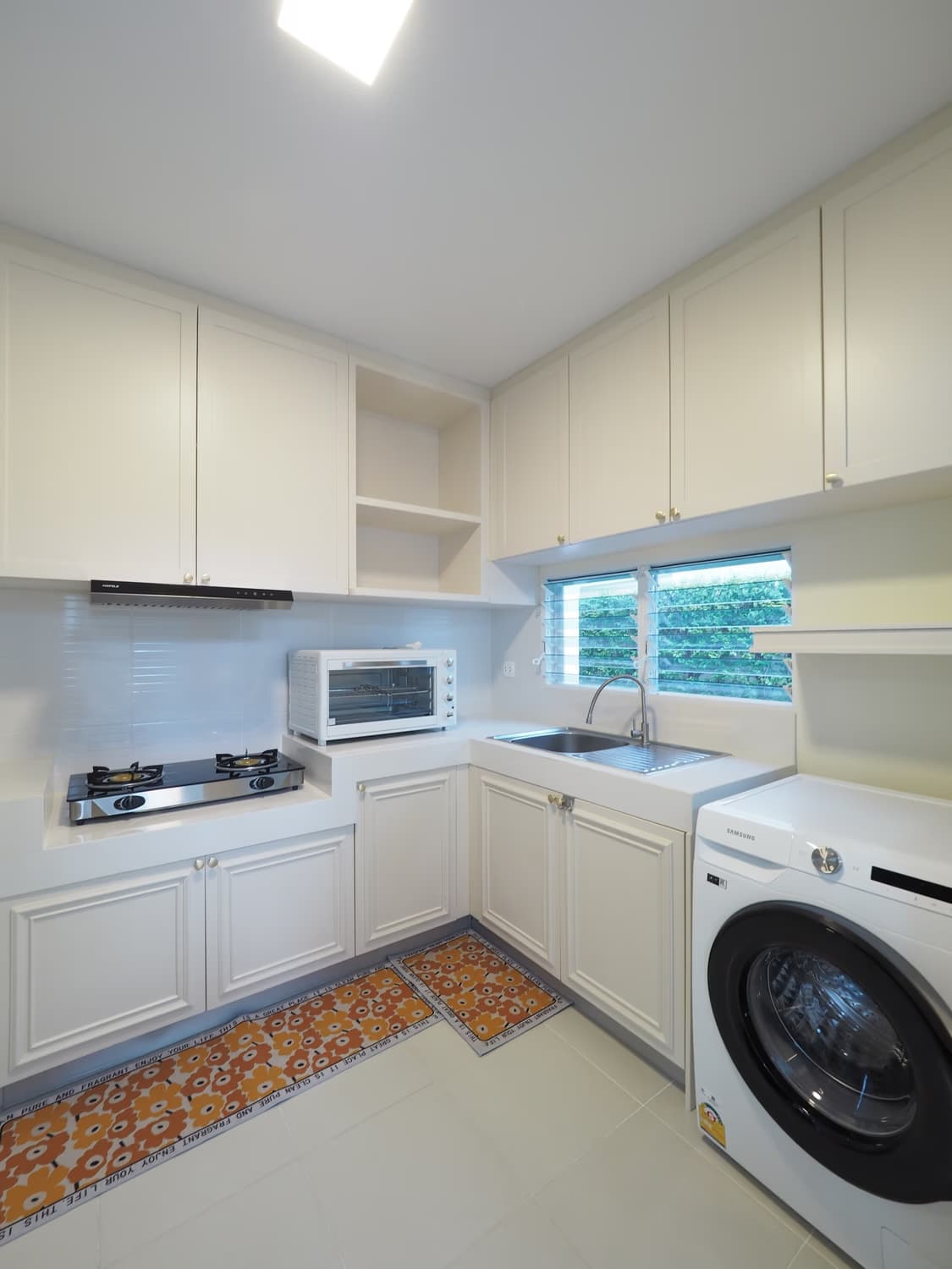 4 Bed House for Rent in Bang Phli - Image 6