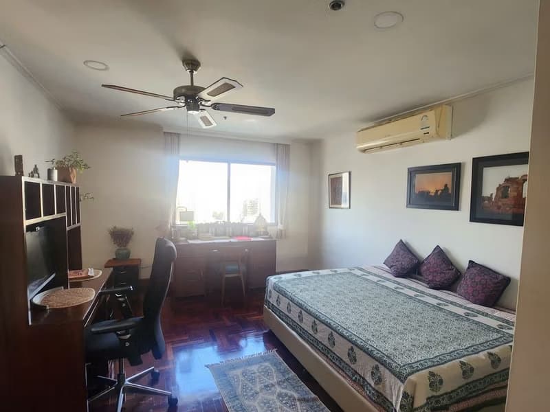 3 Bed Condo for Rent in Watthana